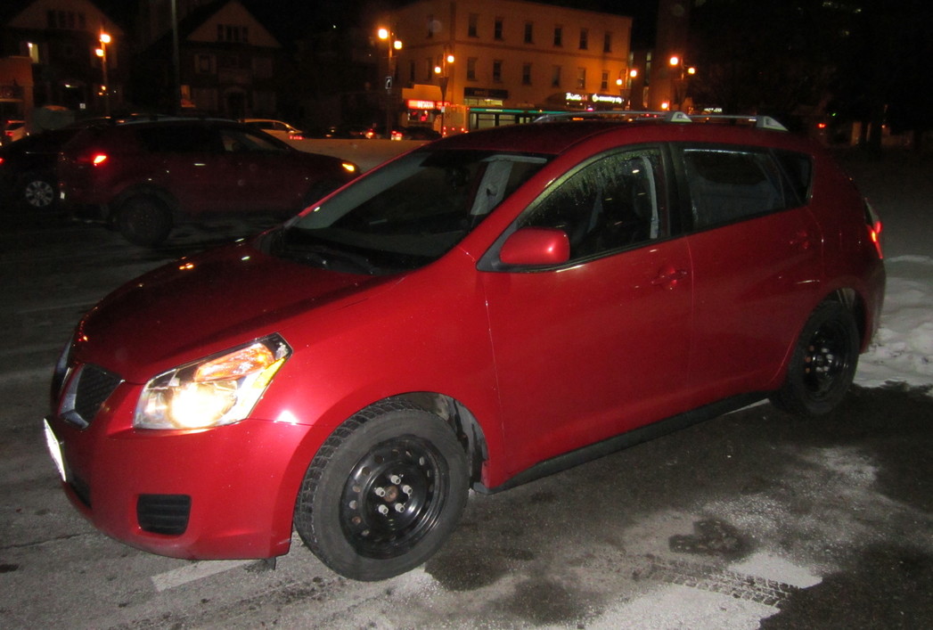 2010 Red Vibe 2.4L, 52,995 km/32861 miles, Mar. 2015